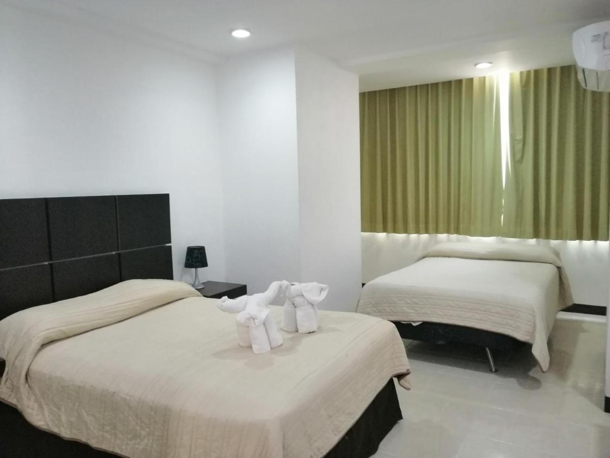 Hotel Plaza Playa Playa del Carmen Buitenkant foto