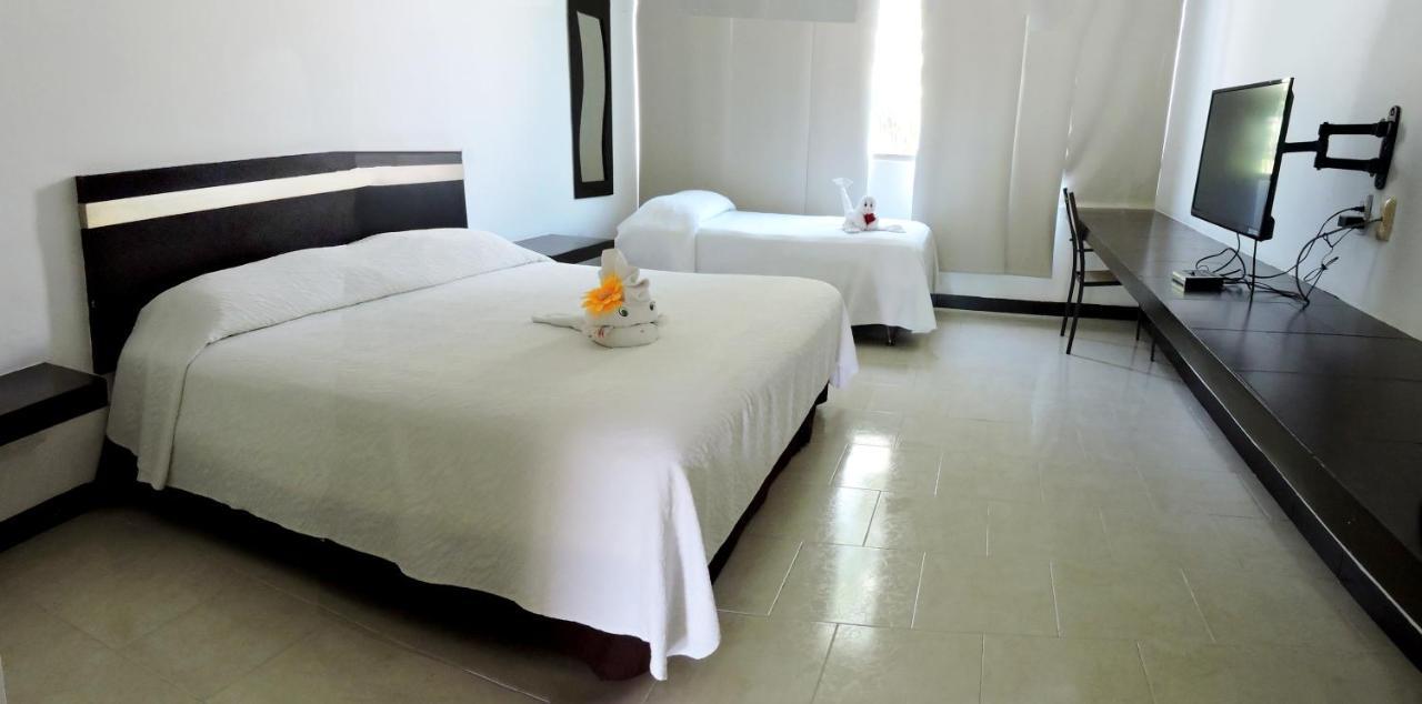 Hotel Plaza Playa Playa del Carmen Buitenkant foto